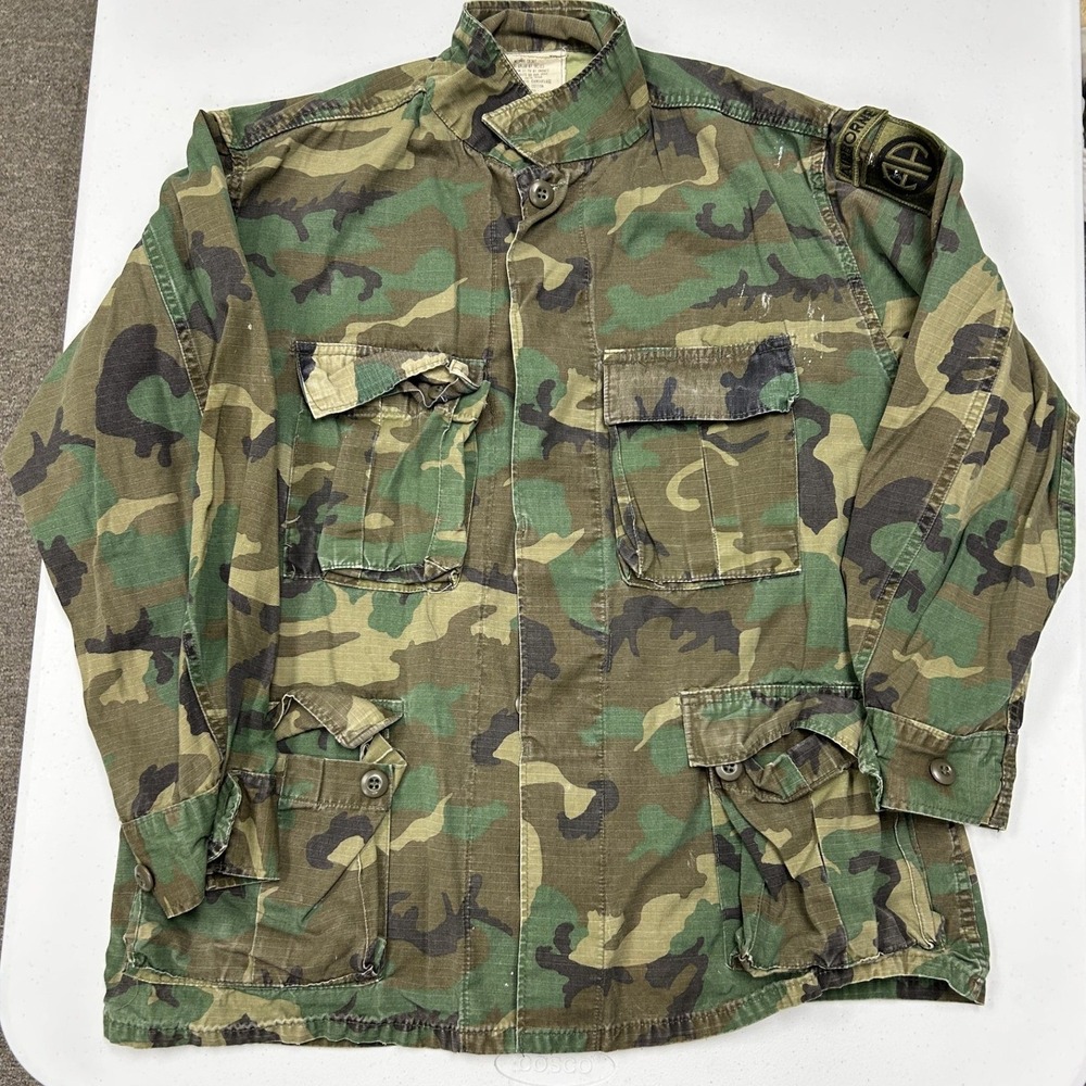 US Military BDU Field Jacket Mens Medium Green Camo Good 82nd Airborne Patch